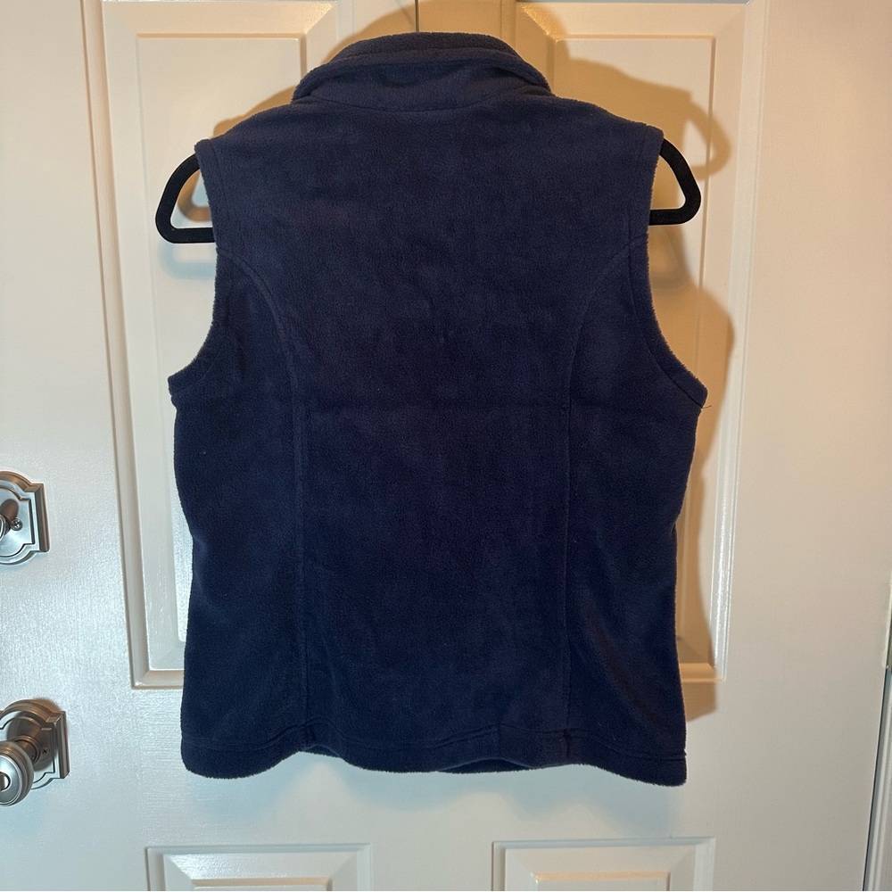 Columbia Women's Navy Fleece Vest NWT - Picture 5 of 8